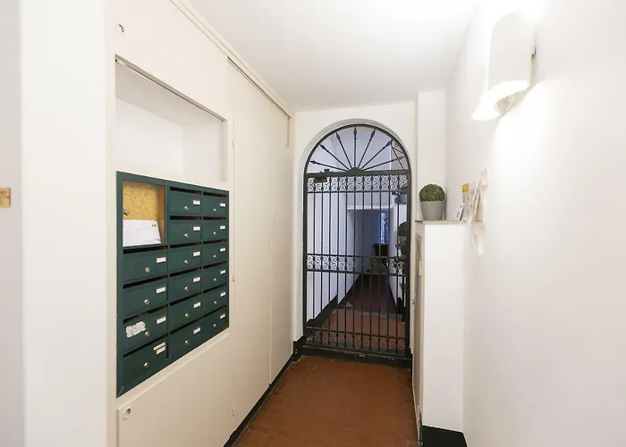 Pantheon Romantic Loft