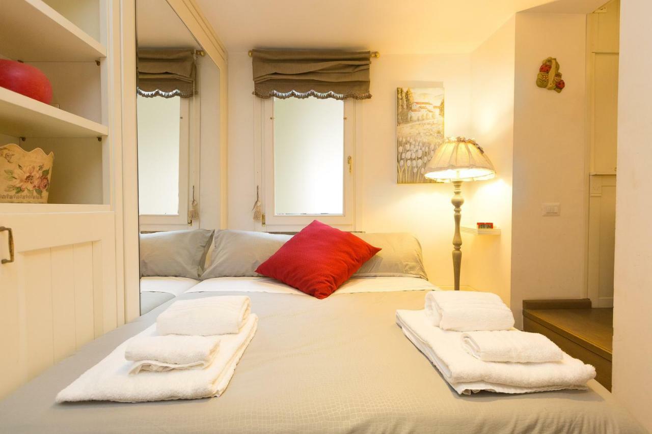 Apartment Pantheon Romantic Loft Rome